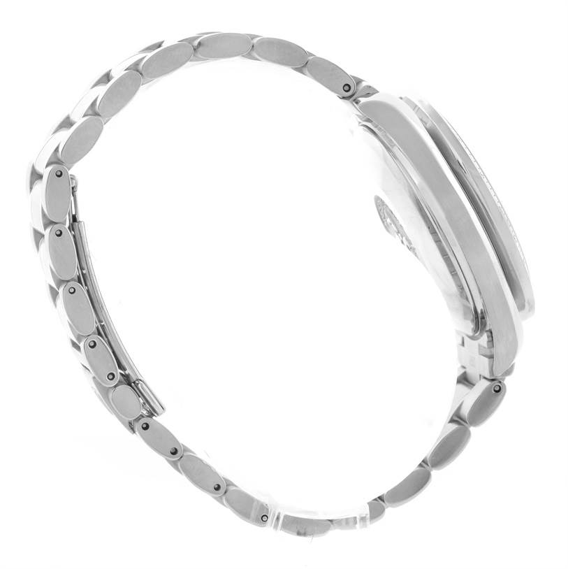 This image shows the Omega Speedmaster 3513.50.00 Men
s Stainless Steel Black Dial 3513.50.00 Men
s Stainless Steel Black Dial watch from a side profile, highlighting the bracelet and case.