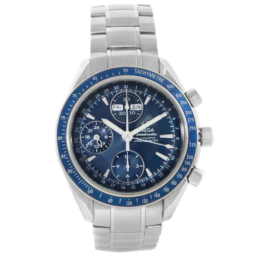 This image shows the front view of an Omega Speedmaster 3222.80.00 Men
s Stainless Steel Blue Dial 3222.80.00 Men
s Stainless Steel Blue Dial watch, highlighting the dial, hands, and stainless steel bracelet.