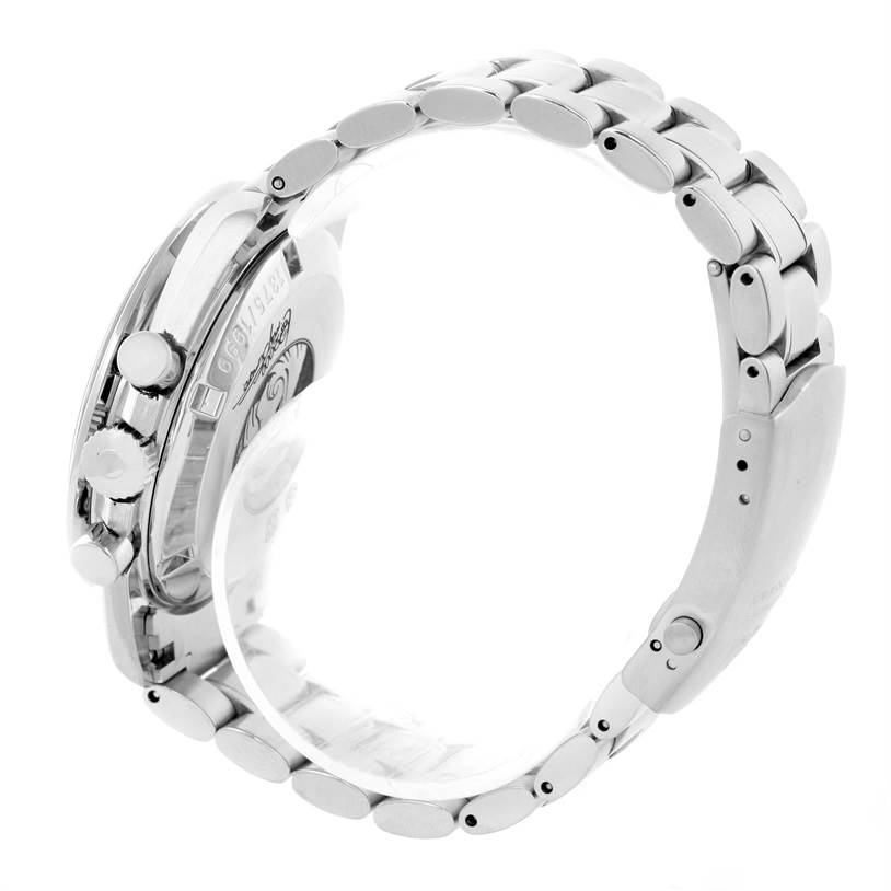 The image shows the side view of an Omega Speedmaster 3571.50.00 Men
s Stainless Steel Black Dial 3571.50.00 Men
s Stainless Steel Black Dial watch, highlighting the bracelet and the case with crown and pushers.