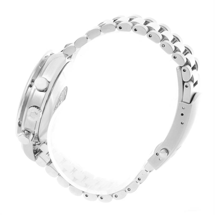 The image shows a side view of the Omega Speedmaster 3539.50.00 Men
s Stainless Steel Black Dial 3539.50.00 Men
s Stainless Steel Black Dial watch, highlighting the case, crown, and metal bracelet.