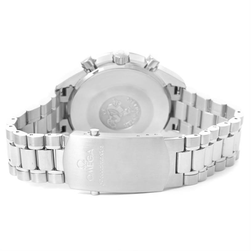 The image shows the back case, clasp, and bracelet of the Omega Speedmaster 3539.50.00 Men
s Stainless Steel Black Dial 3539.50.00 Men
s Stainless Steel Black Dial watch.