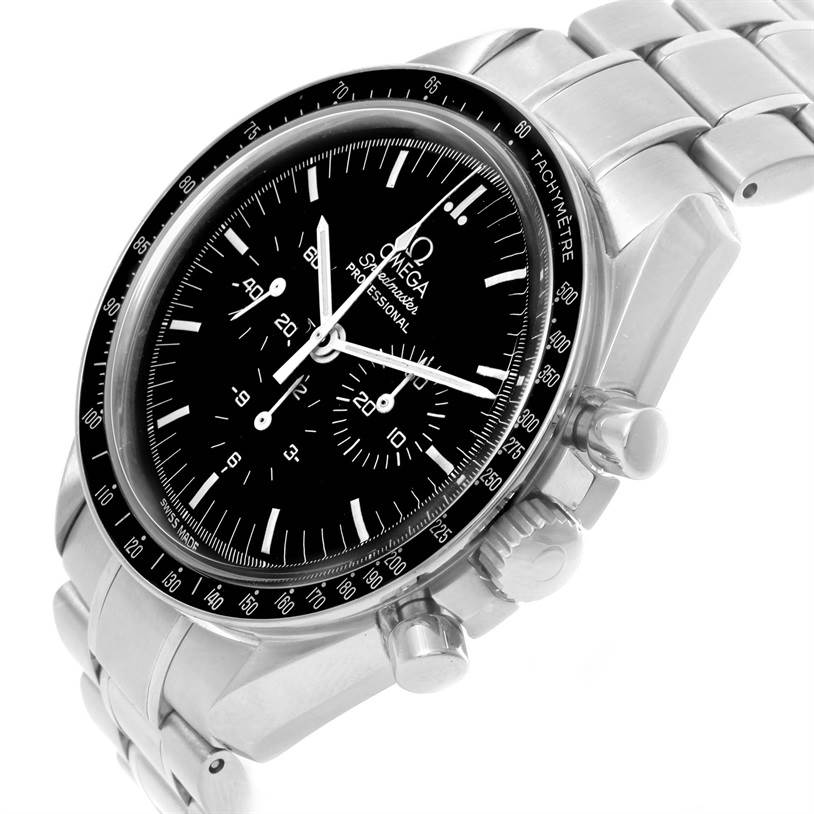 The image shows a side angle of an Omega Speedmaster 3570.50.00 Men
s Stainless Steel Black Dial 3570.50.00 Men
s Stainless Steel Black Dial watch, highlighting the dial, bezel, pushers, and bracelet.