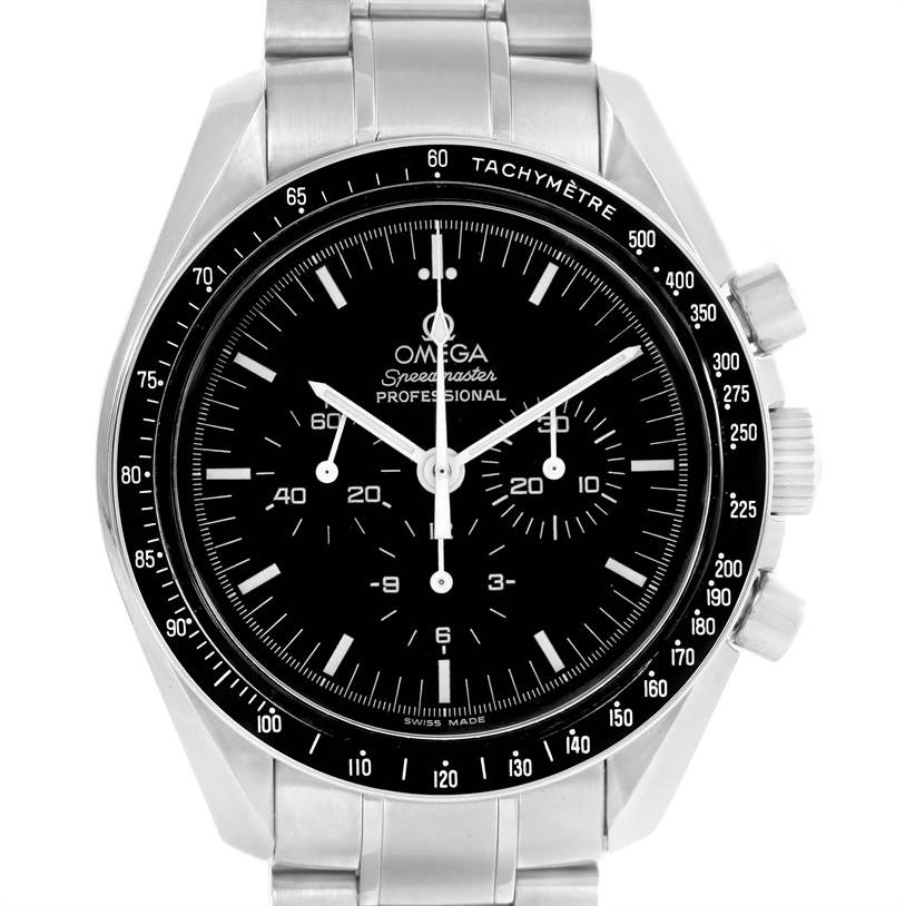 This image shows the frontal view of the Omega Speedmaster 3570.50.00 Men
s Stainless Steel Black Dial 3570.50.00 Men
s Stainless Steel Black Dial Professional watch, highlighting its face, tachymeter bezel, and stainless steel bracelet.