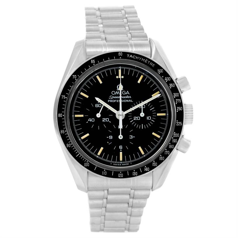 This image shows the front face and bracelet of the Omega Speedmaster 3590.50.00 Men
s Stainless Steel Black Dial 3590.50.00 Men
s Stainless Steel Black Dial watch, highlighting the dial and tachymeter bezel.