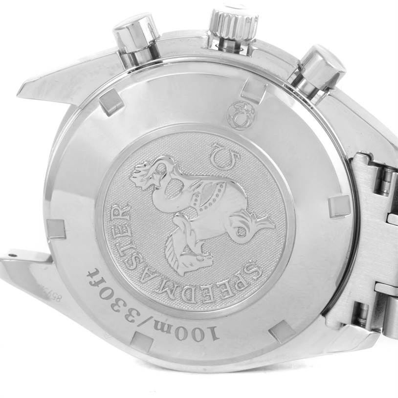 This image shows the case back and lugs of the Omega Speedmaster 3212.80.00 Men
s Stainless Steel Blue Dial 3212.80.00 Men
s Stainless Steel Blue Dial watch from an angled view.