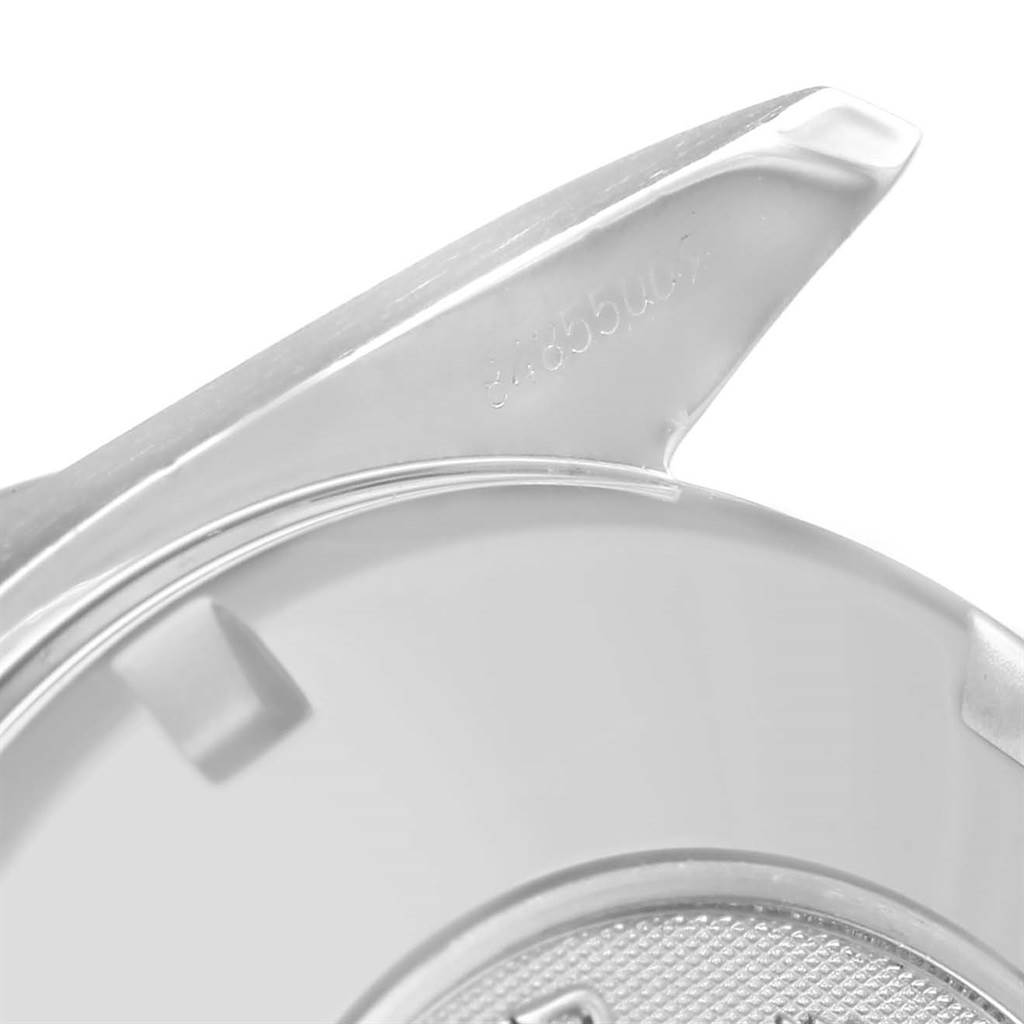 This close-up angle shows the case back and part of a lug of the Omega Speedmaster 323.30.40.40.06.001 Men
s Stainless Steel Grey Dial 323.30.40.40.06.001 Men
s Stainless Steel Grey Dial watch.