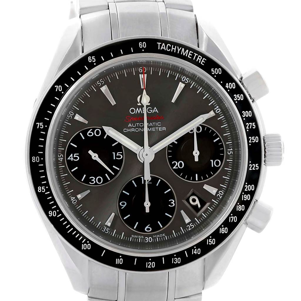 This image shows a front view of an Omega Speedmaster 323.30.40.40.06.001 Men's Stainless Steel Grey Dial 323.30.40.40.06.001 Men's Stainless Steel Grey Dial watch, highlighting its dial, tachymeter bezel, and stainless steel bracelet.