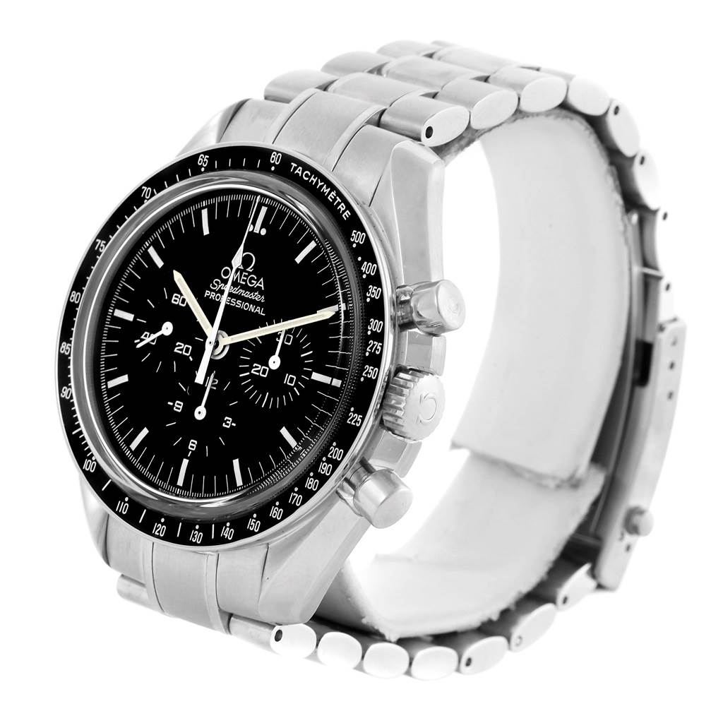 The image shows an Omega Speedmaster 3573.50.00 Men
s Stainless Steel Black Dial 3573.50.00 Men
s Stainless Steel Black Dial watch at a three-quarter angle, highlighting its face, bezel, chronograph buttons, and metal bracelet.