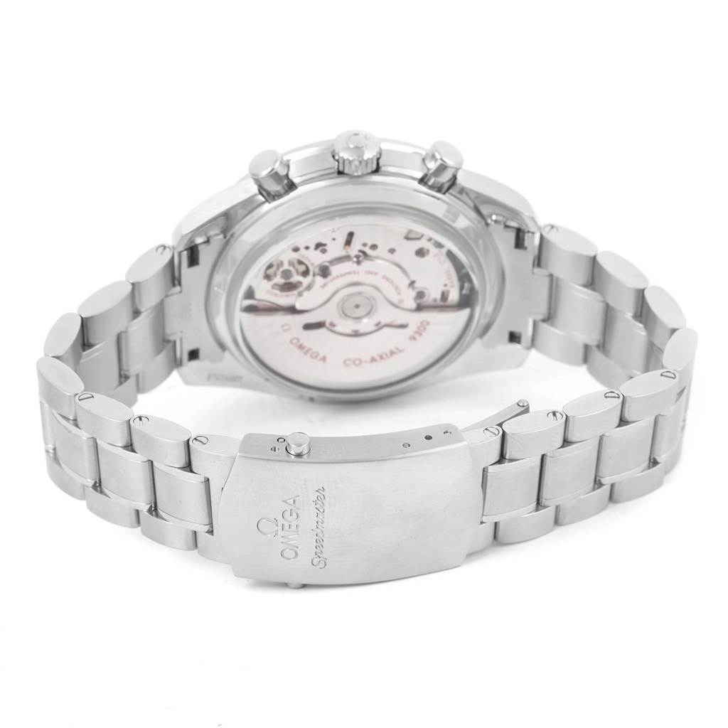 This image shows the back view of the Omega Speedmaster 311.30.44.51.01.002 Men
s Stainless Steel Black Dial 311.30.44.51.01.002 Men
s Stainless Steel Black Dial model, highlighting the movement, casing, and clasp.