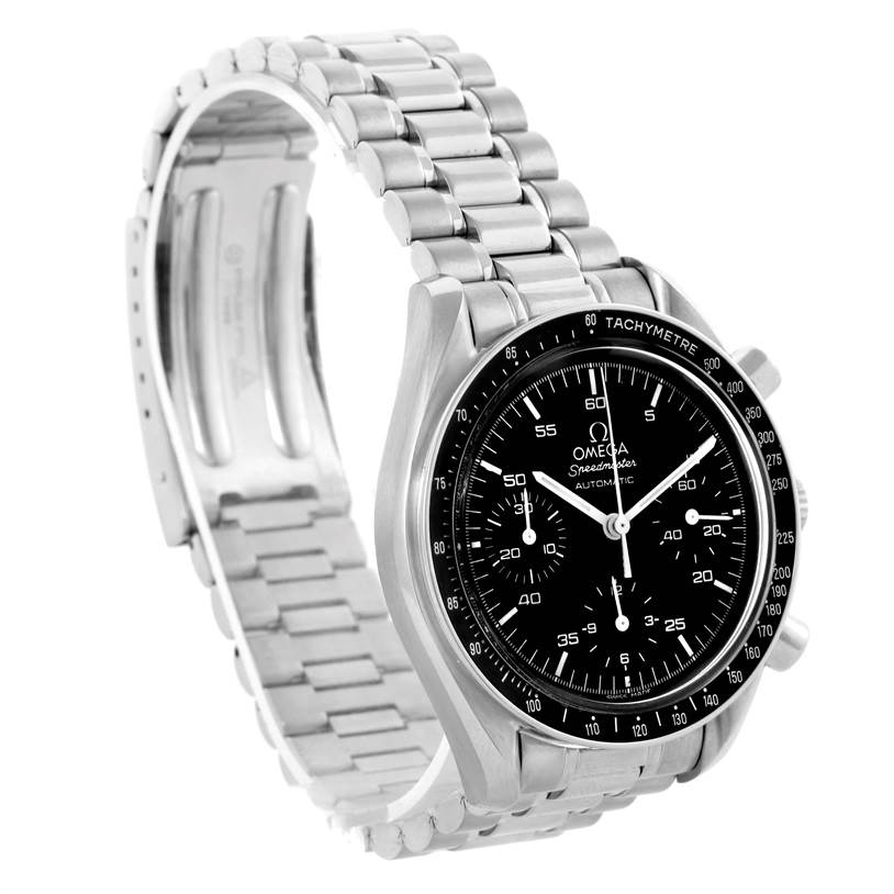 The image shows a side angle of an Omega Speedmaster 3510.50.00 Men
s Stainless Steel Black Dial 3510.50.00 Men
s Stainless Steel Black Dial, highlighting the bracelet, bezel, and chronograph dial.