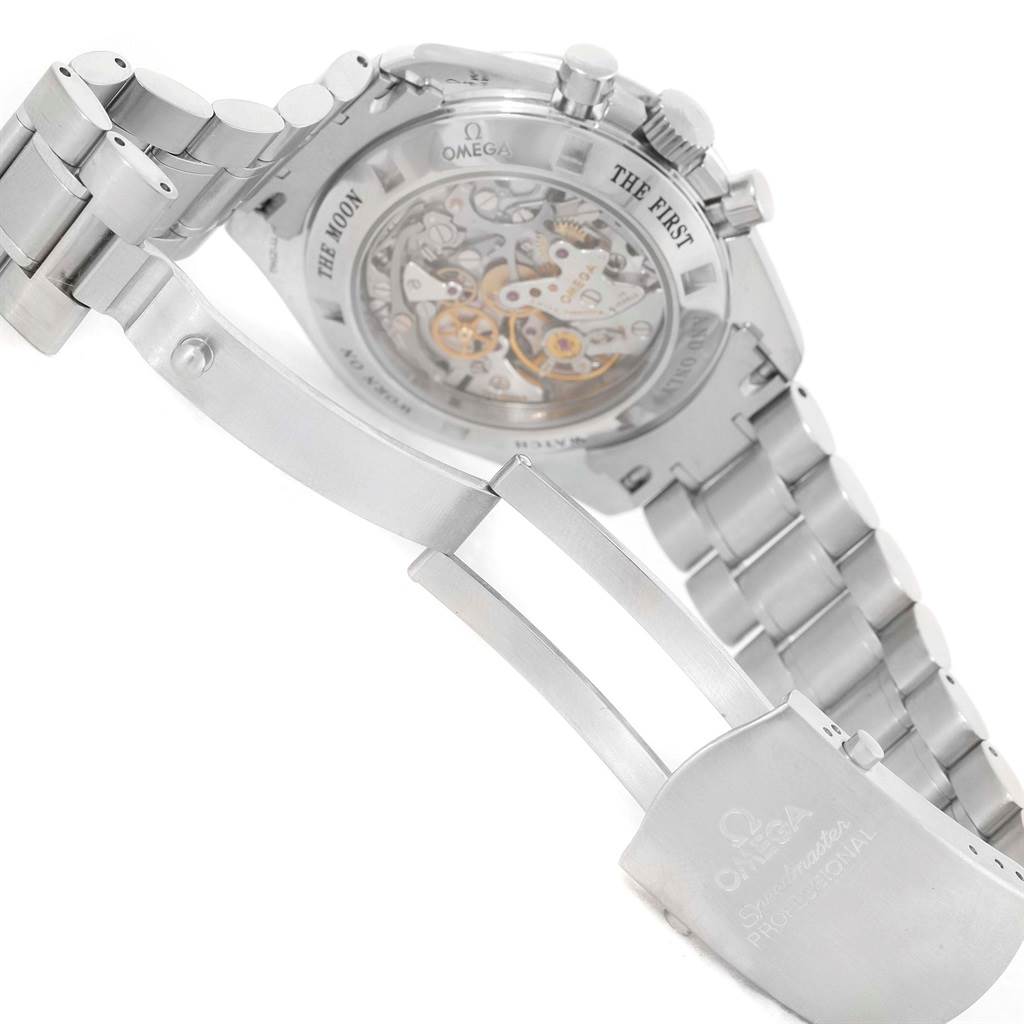 The image shows a rear angle of the Omega Speedmaster 3576.50.00 Men
s Stainless Steel Black Dial 3576.50.00 Men
s Stainless Steel Black Dial, highlighting its open case back and stainless steel bracelet with a clasp.