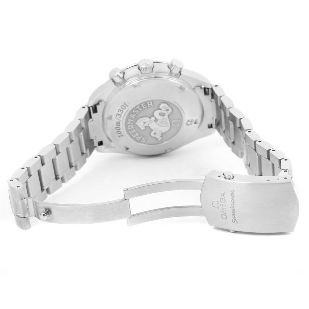 The image shows the backside and clasp of the Omega Speedmaster 3210.51.00 Men
s Stainless Steel Black Dial 3210.51.00 Men
s Stainless Steel Black Dial watch, highlighting the bracelet and case back.