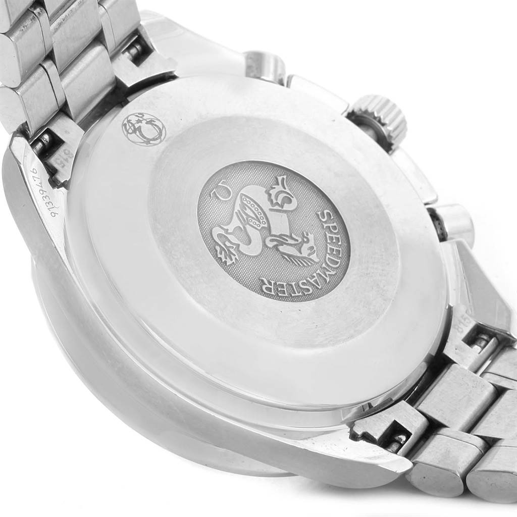 The image shows the back view of an Omega Speedmaster 3539.50.00 Men
s Stainless Steel Black Dial 3539.50.00 Men
s Stainless Steel Black Dial watch, highlighting its case back and part of the bracelet.