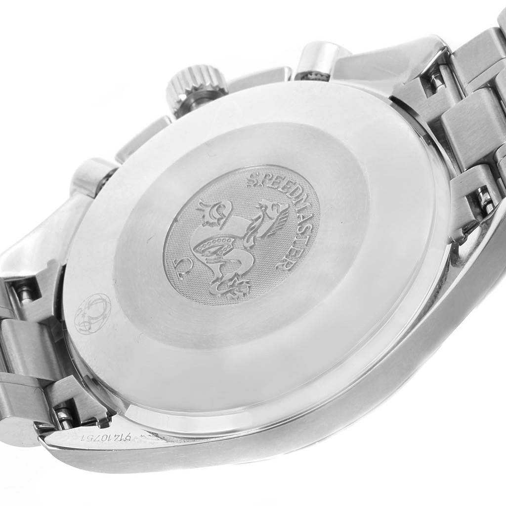 The image shows the back case and part of the bracelet of an Omega Speedmaster 3539.50.00 Men
s Stainless Steel Black Dial 3539.50.00 Men
s Stainless Steel Black Dial watch from a side angle.