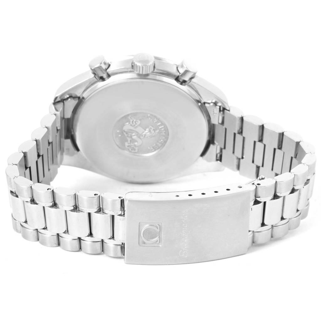 The image shows the back casing, crown, pushers, and bracelet of the Omega Speedmaster 3510.82.00 Men
s Stainless Steel Blue Dial 3510.82.00 Men
s Stainless Steel Blue Dial watch.