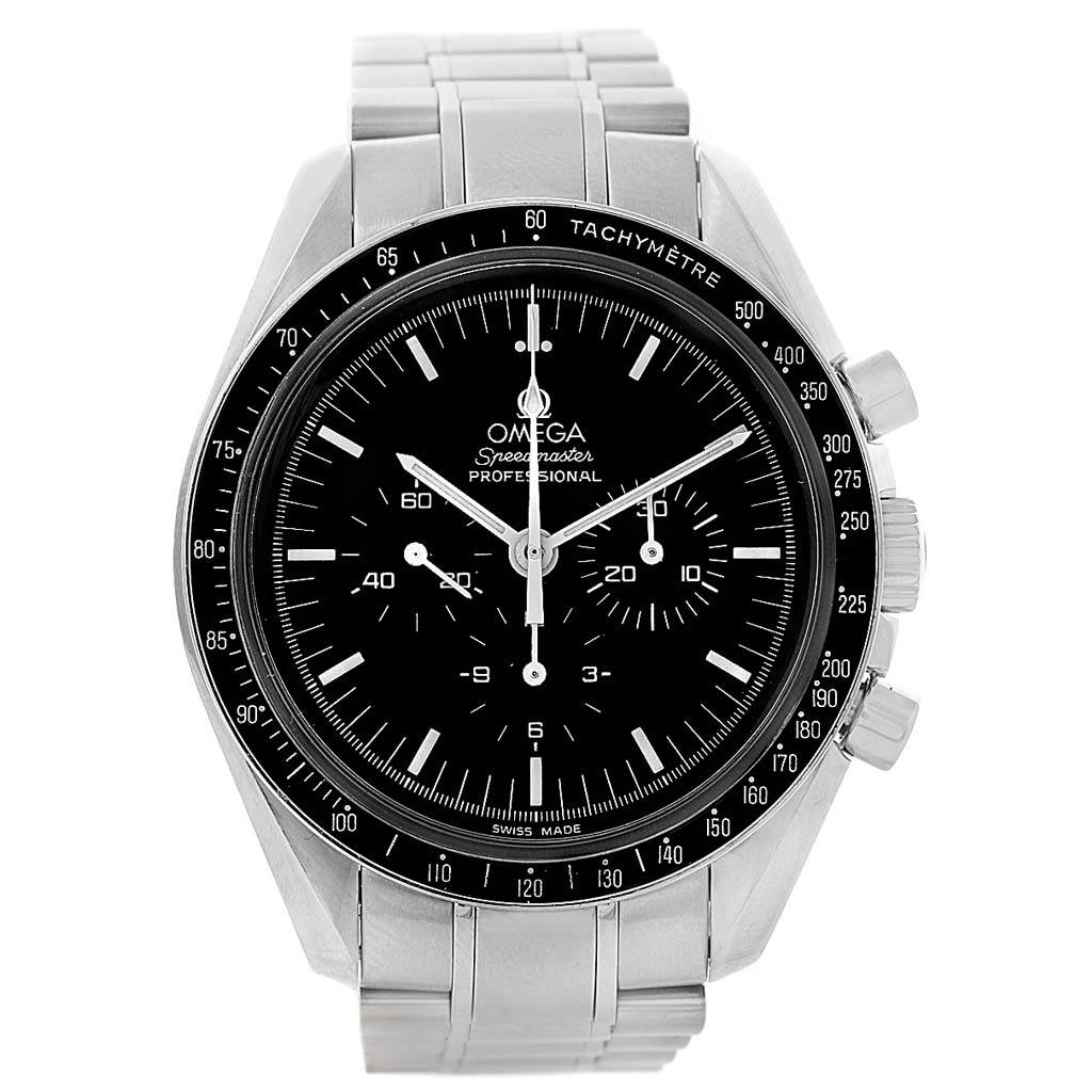 The image shows a front view of an Omega Speedmaster 3570.50.00 Men
s Stainless Steel Black Dial 3570.50.00 Men
s Stainless Steel Black Dial Professional watch, highlighting its face, bezel, and bracelet.