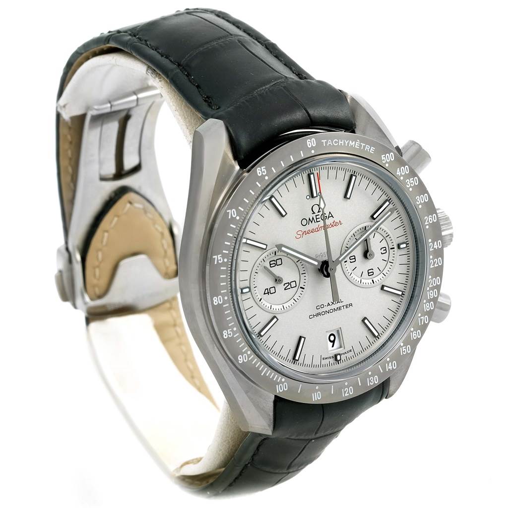omega speedmaster gray side of the moon