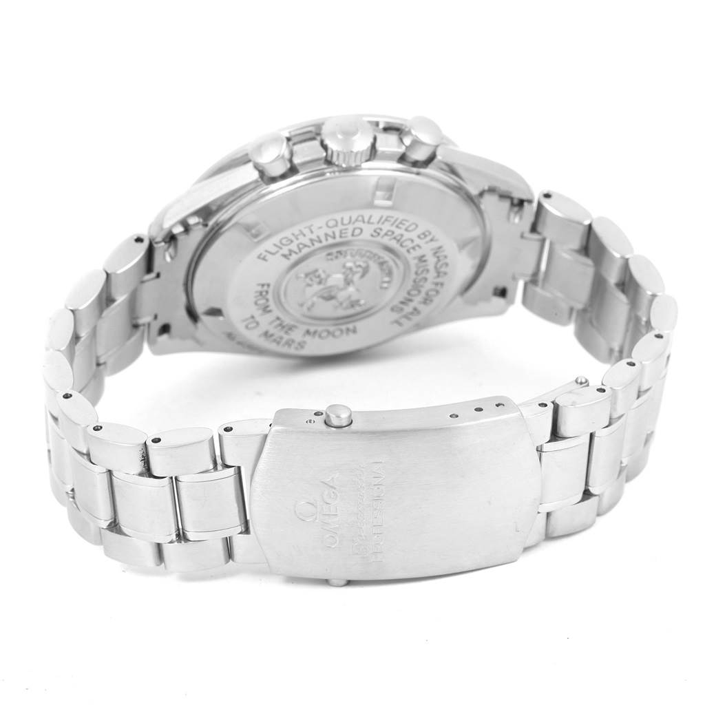 The image shows the back case and metal bracelet of the Omega Speedmaster 3577.50.00 Men's Stainless Steel Black Dial 3577.50.00 Men's Stainless Steel Black Dial watch.