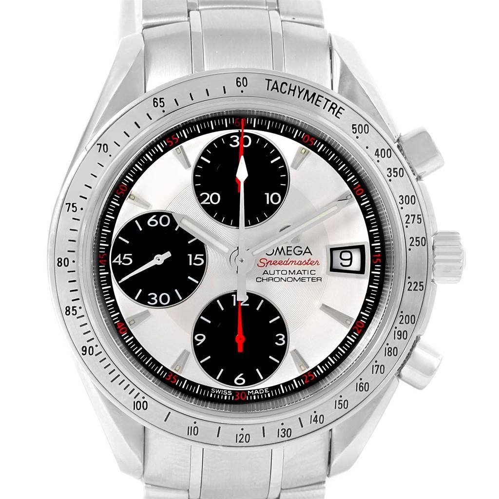 The image shows a front view of the Omega Speedmaster 3211.31.00 Men
s Stainless Steel Silver Dial 3211.31.00 Men
s Stainless Steel Silver Dial watch, featuring its face, bezel, sub-dials, and date window.