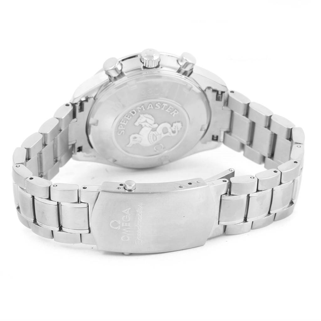 The image shows the back and bracelet of an Omega Speedmaster 3210.52.00 Men
s Stainless Steel Black Dial 3210.52.00 Men
s Stainless Steel Black Dial watch.