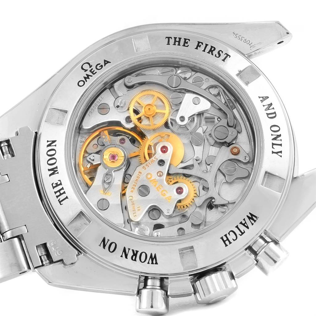 This image shows the back view of an Omega Speedmaster 3573.50.00 Men
s Stainless Steel Black Dial 3573.50.00 Men
s Stainless Steel Black Dial, highlighting its intricate internal mechanisms.