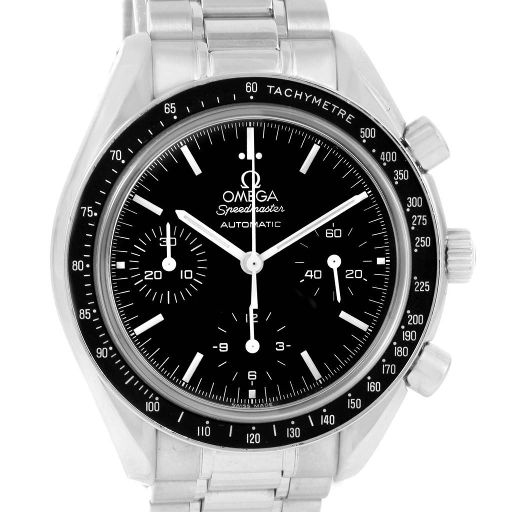 This image shows a front view of an Omega Speedmaster 3539.50.00 Men
s Stainless Steel Black Dial 3539.50.00 Men
s Stainless Steel Black Dial watch, highlighting the dial, bezel, and stainless steel bracelet.