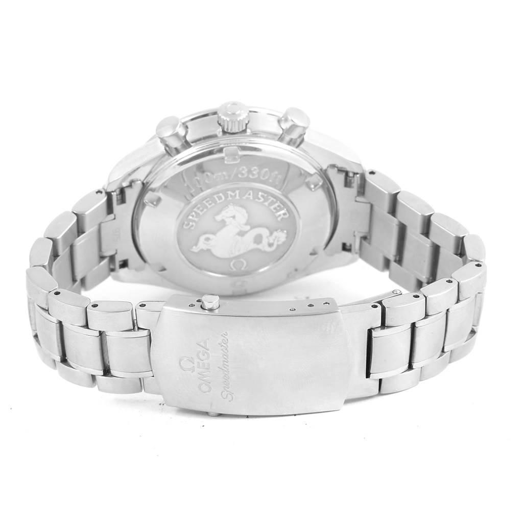 The image shows the back case and stainless steel bracelet of an Omega Speedmaster 3220.50.00 Men
s Stainless Steel Black Dial 3220.50.00 Men
s Stainless Steel Black Dial watch.