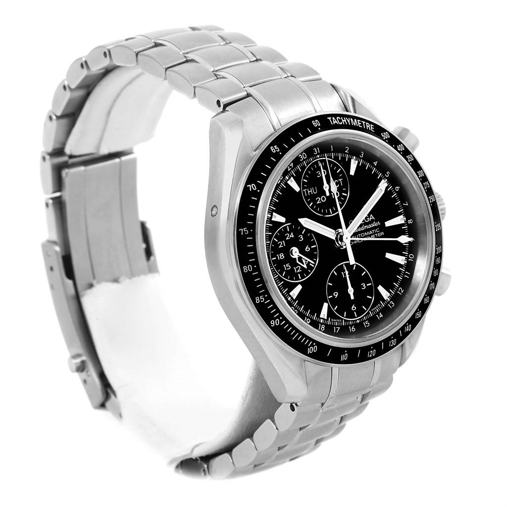 The image shows an Omega Speedmaster 3220.50.00 Men
s Stainless Steel Black Dial 3220.50.00 Men
s Stainless Steel Black Dial watch at a three-quarter angle, highlighting its face, bezel, and bracelet.