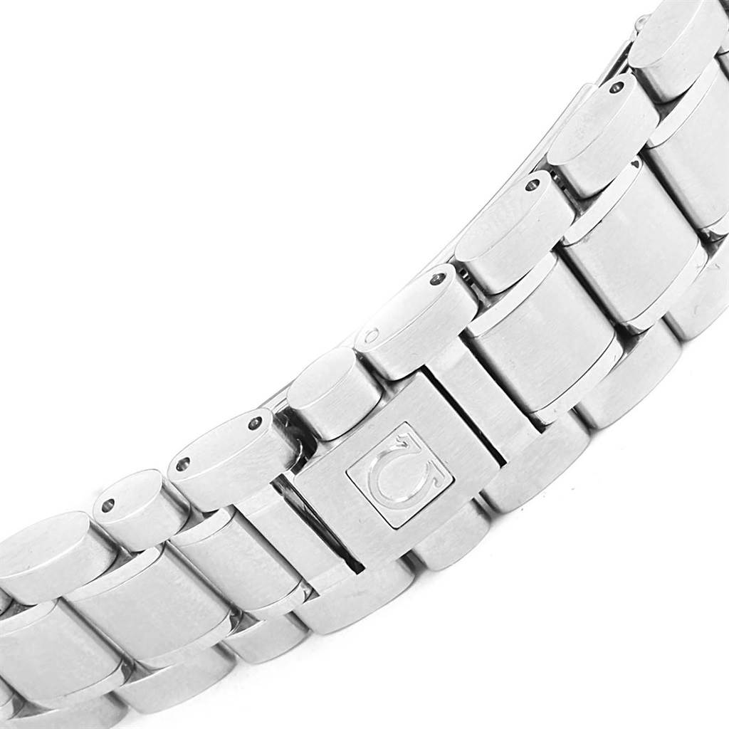 This image shows a close-up of the bracelet and clasp of an Omega Speedmaster 3520.50.00 Men
s Stainless Steel Black Dial 3520.50.00 Men
s Stainless Steel Black Dial watch.