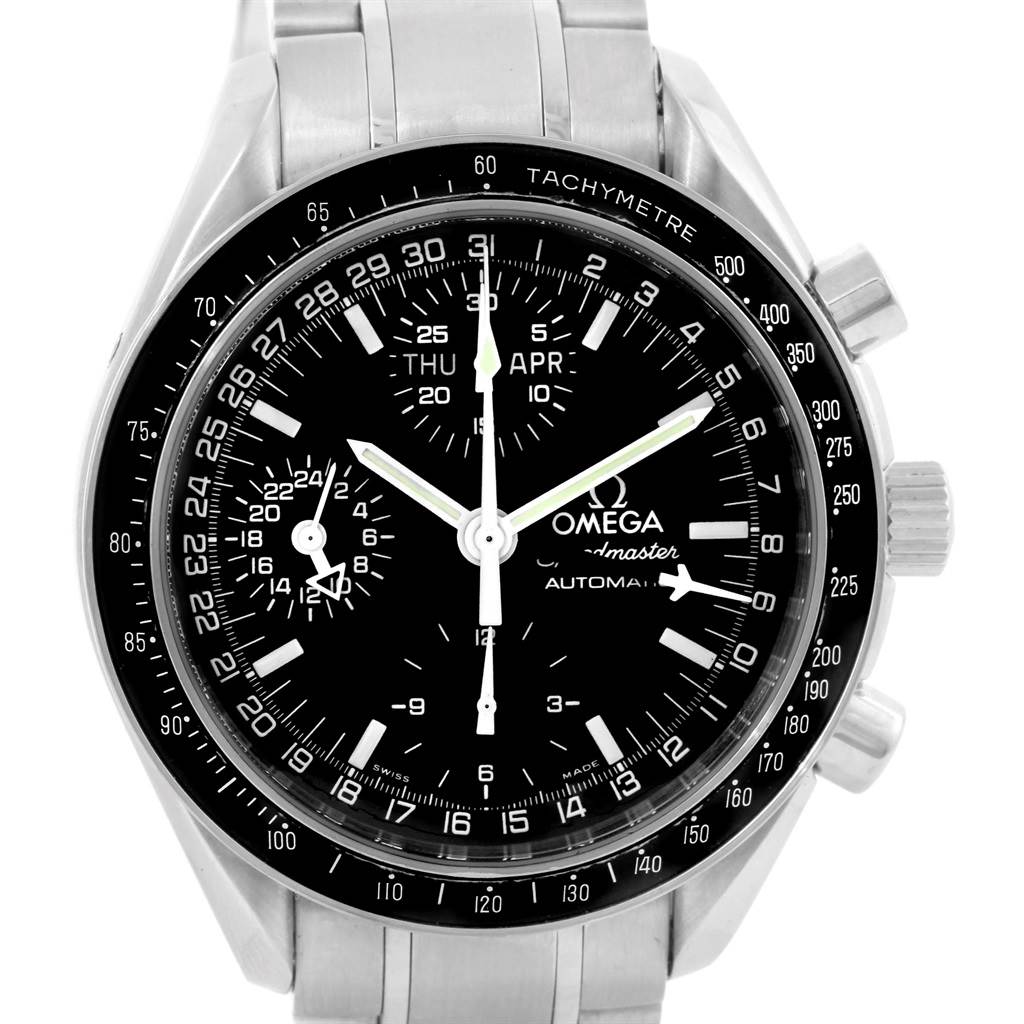 The image shows a close-up, front view of the Omega Speedmaster 3520.50.00 Men
s Stainless Steel Black Dial 3520.50.00 Men
s Stainless Steel Black Dial watch, detailing its bezel, dial, and chronograph subdials.