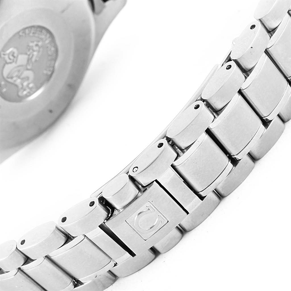 The image shows a close-up of the bracelet and partial case back of the Omega Speedmaster 3520.50.00 Men
s Stainless Steel Black Dial 3520.50.00 Men
s Stainless Steel Black Dial watch.