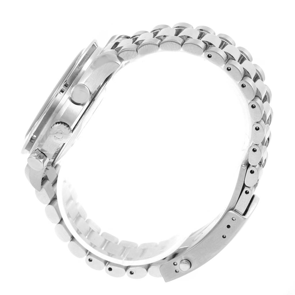 This side view of the Omega Speedmaster 3539.50.00 Men
s Stainless Steel Black Dial 3539.50.00 Men
s Stainless Steel Black Dial watch shows the case, pushers, crown, and metal bracelet.