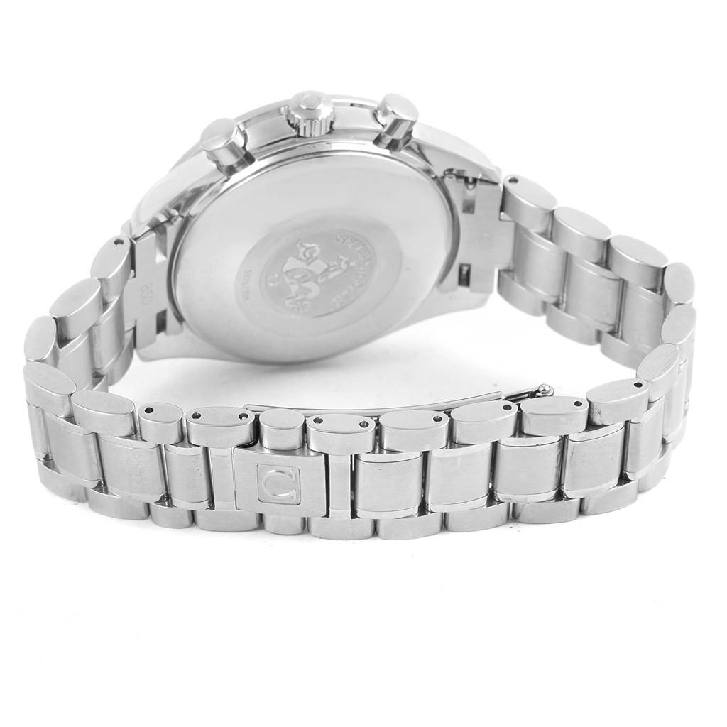 The image shows the back and bracelet of an Omega Speedmaster 3520.50.00 Men
s Stainless Steel Black Dial 3520.50.00 Men
s Stainless Steel Black Dial watch at an angle.