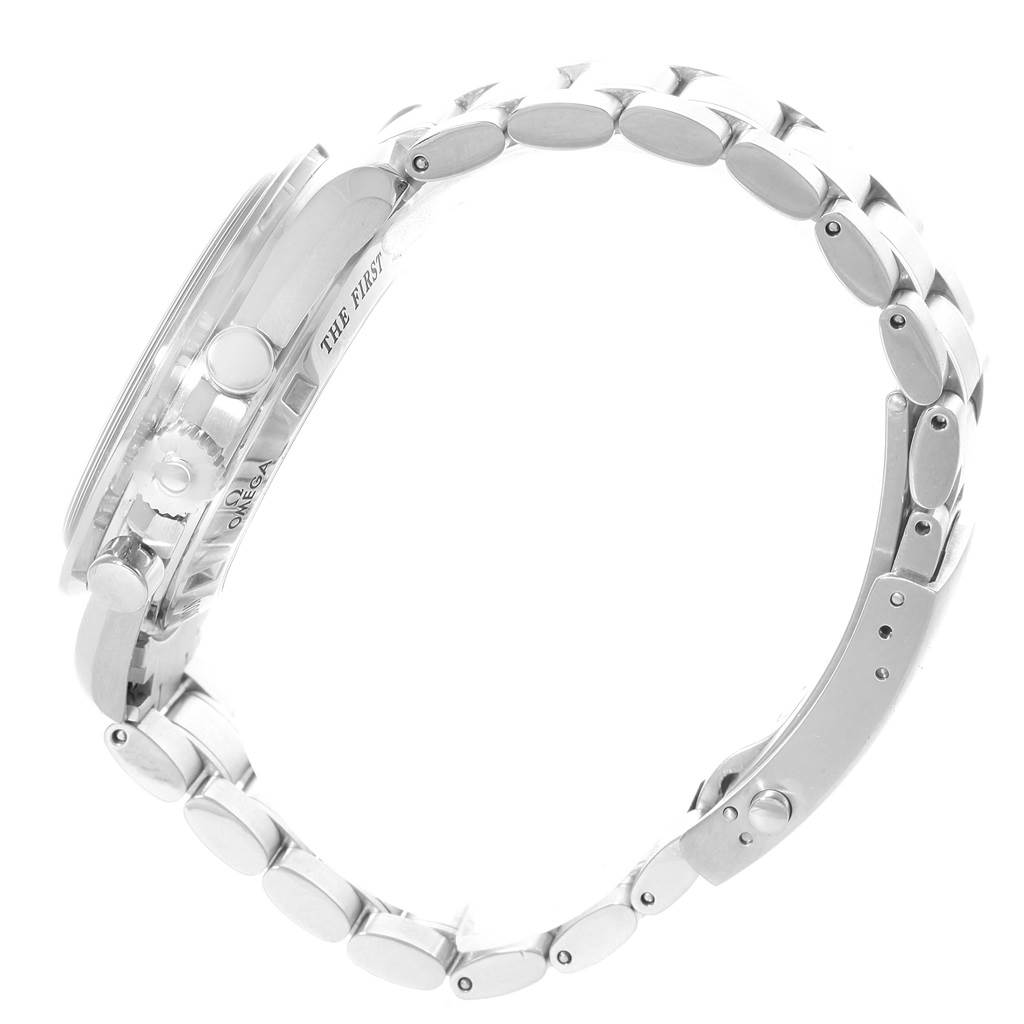 The image shows a side view of an Omega Speedmaster 3576.50.00 Men
s Stainless Steel Black Dial 3576.50.00 Men
s Stainless Steel Black Dial watch, highlighting the bracelet, crown, and pushers.