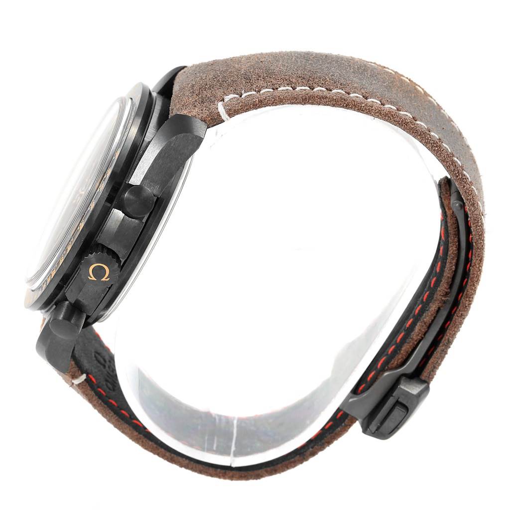 Side view of the Omega Speedmaster 311.92.44.51.01.006 Men
s Stainless Steel Black Dial 311.92.44.51.01.006 Men
s Stainless Steel Black Dial watch, showcasing the case, crown, pushers, and leather strap.