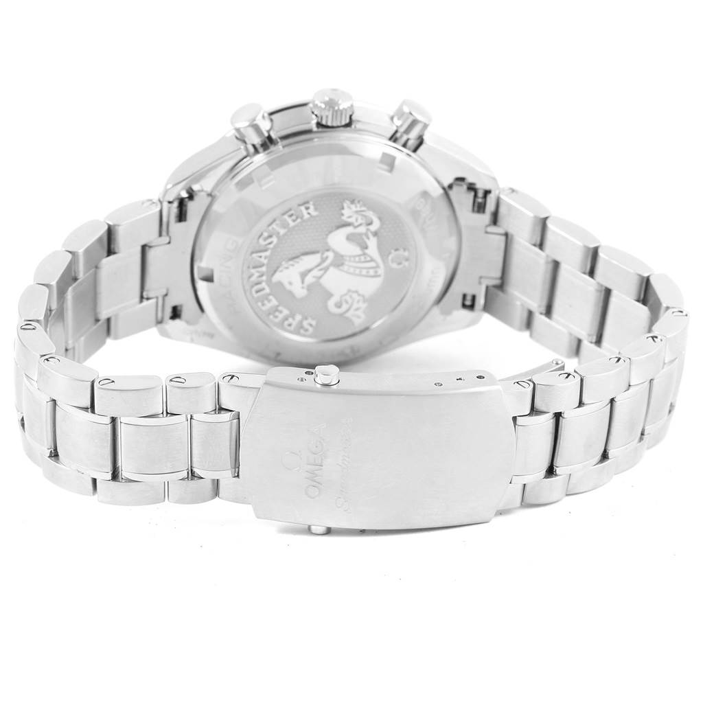 The image shows the back view of the Omega Speedmaster 326.30.40.50.01.001 Men
s Stainless Steel Black Dial 326.30.40.50.01.001 Men
s Stainless Steel Black Dial watch, highlighting the case back and the clasp of the metal bracelet.