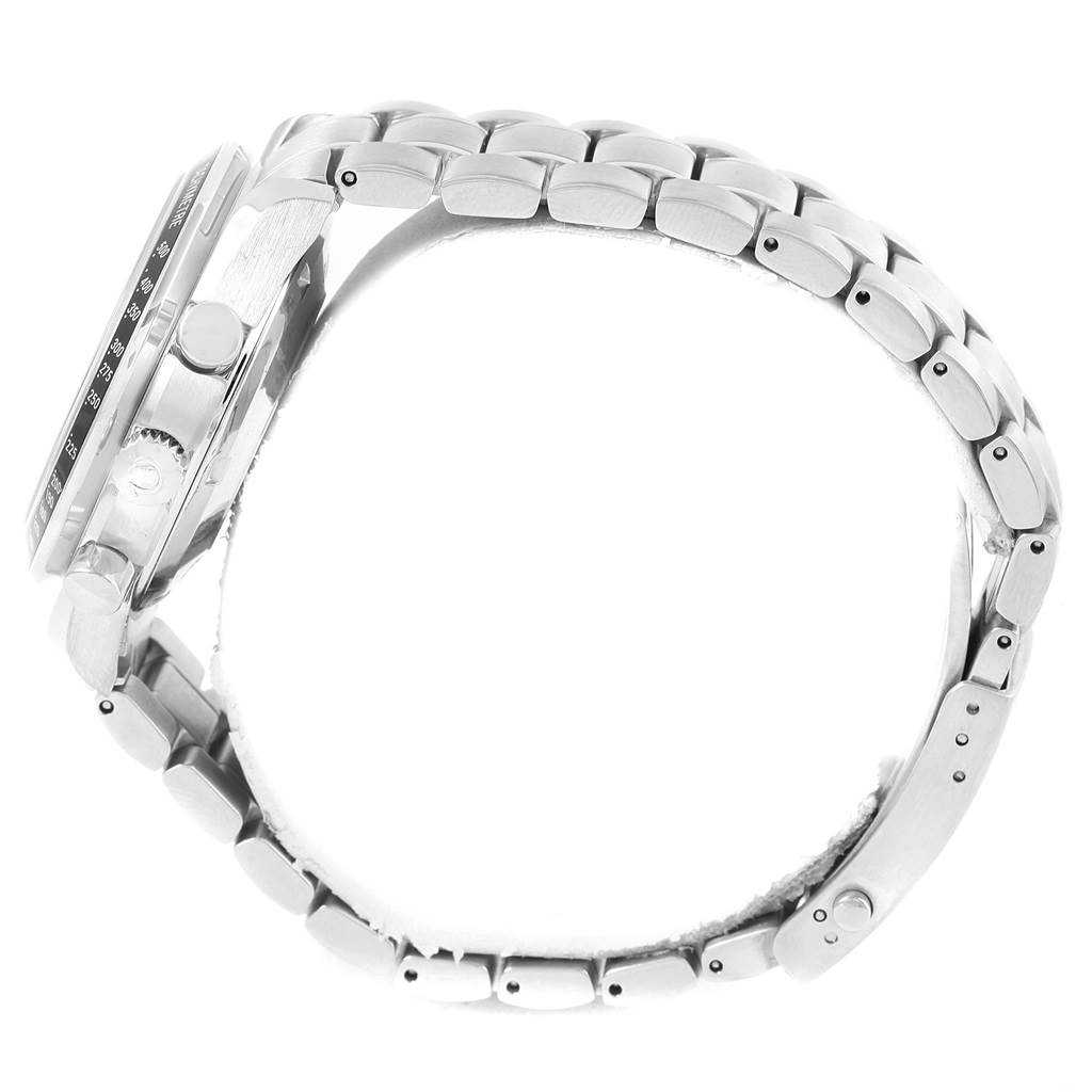 This image shows the side profile of an Omega Speedmaster 3220.50.00 Men
s Stainless Steel Black Dial 3220.50.00 Men
s Stainless Steel Black Dial watch, highlighting the stainless steel bracelet, case, crown, and pushers.