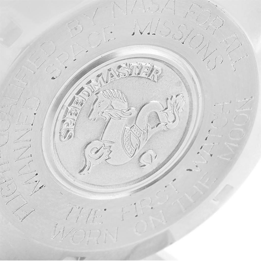 The image shows the back case of an Omega Speedmaster 145.022 Men
s Stainless Steel Black Dial 145.022 Men
s Stainless Steel Black Dial watch.