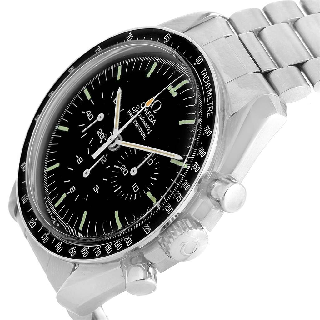 The image shows an angled view of the Omega Speedmaster 145.022 Men
s Stainless Steel Black Dial 145.022 Men
s Stainless Steel Black Dial
s face, bezel, pushers, and part of the metal bracelet.