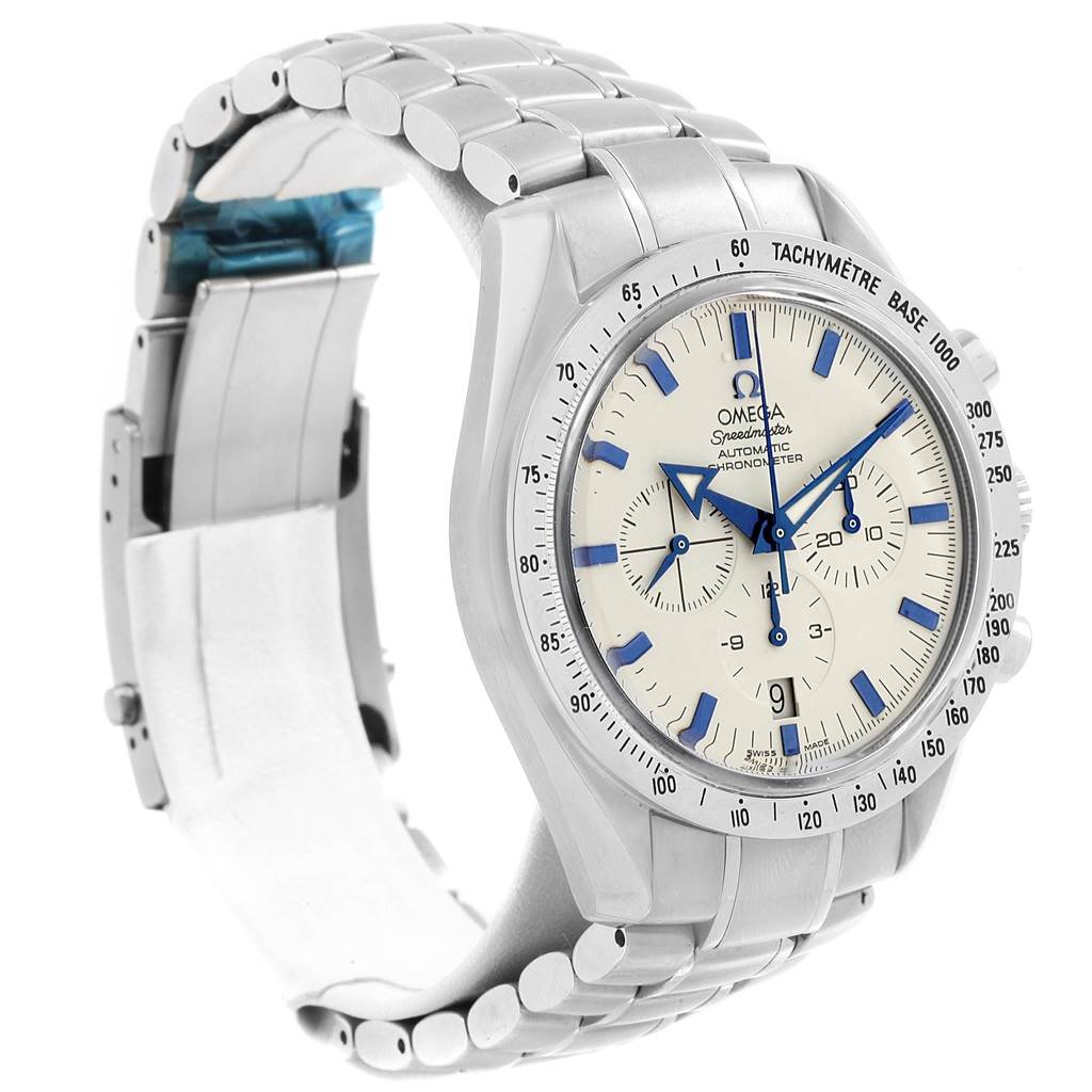 The Omega Speedmaster 3551.20.00 Men
s Stainless Steel White Dial 3551.20.00 Men
s Stainless Steel White Dial watch is displayed in a three-quarter angle, showing the face, bezel, and bracelet.