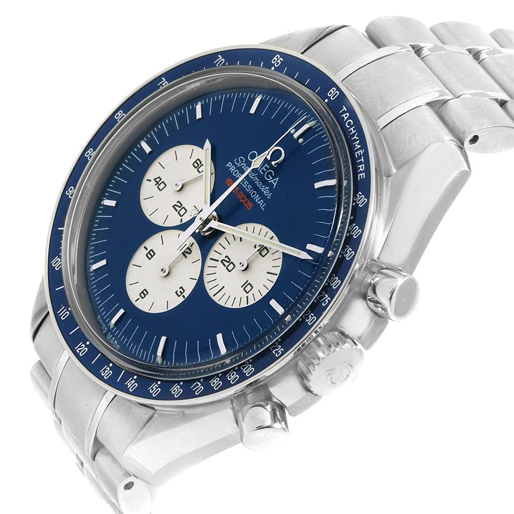 This image shows a close-up angle of an Omega Speedmaster 3565.80.00 Men's Stainless Steel Blue Dial 3565.80.00 Men's Stainless Steel Blue Dial watch, highlighting its dial, subdials, tachymeter bezel, and metal bracelet.