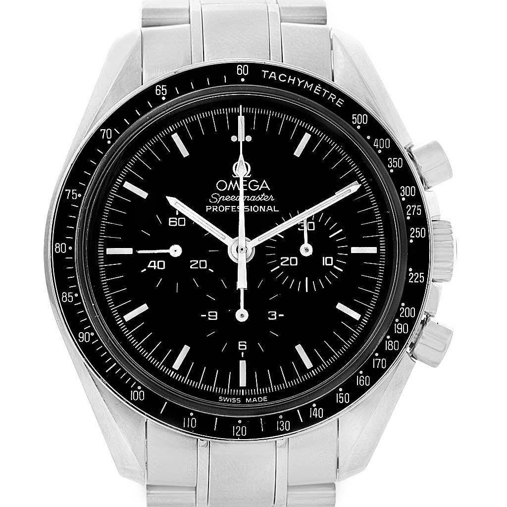 This image shows a front view of the Omega Speedmaster 3570.50.00 Men
s Stainless Steel Black Dial 3570.50.00 Men
s Stainless Steel Black Dial watch, featuring its dial, bezel, and chronograph sub-dials.