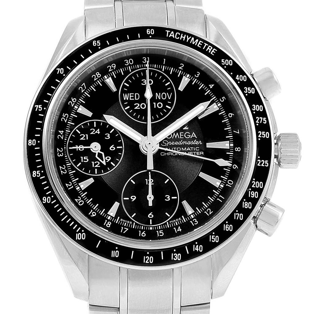 This is a front view of an Omega Speedmaster 3220.50.00 Men
s Stainless Steel Black Dial 3220.50.00 Men
s Stainless Steel Black Dial, showing the dial, tachymeter, and chronograph sub-dials.