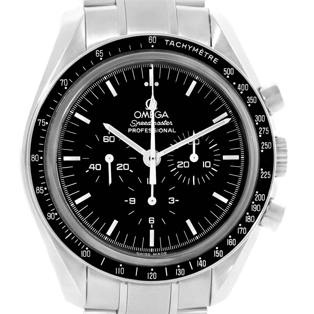 The image shows a front view of the Omega Speedmaster 3573.50.00 Men
s Stainless Steel Black Dial 3573.50.00 Men
s Stainless Steel Black Dial watch, displaying its dial, bezel, and part of the bracelet.