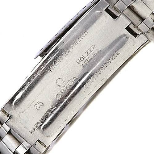 This image shows the clasp of an Omega Speedmaster Men
s Stainless Steel Black Dial Men
s Stainless Steel Black Dial watch bracelet from the back angle, displaying brand engravings and manufacturing details.