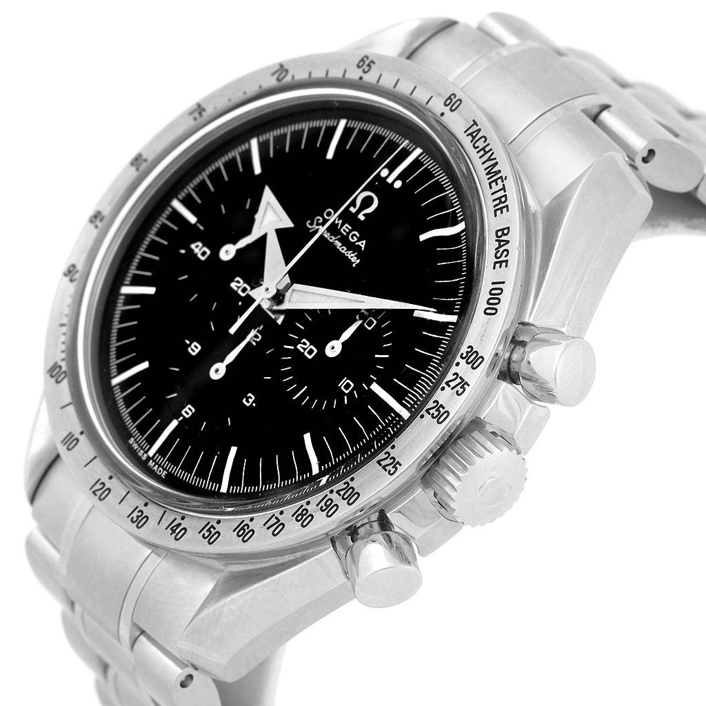 The image shows a side profile of an Omega Speedmaster 3594.50.00 Men
s Stainless Steel Black Dial 3594.50.00 Men
s Stainless Steel Black Dial watch, highlighting its bezel, crown, pushers, and bracelet.