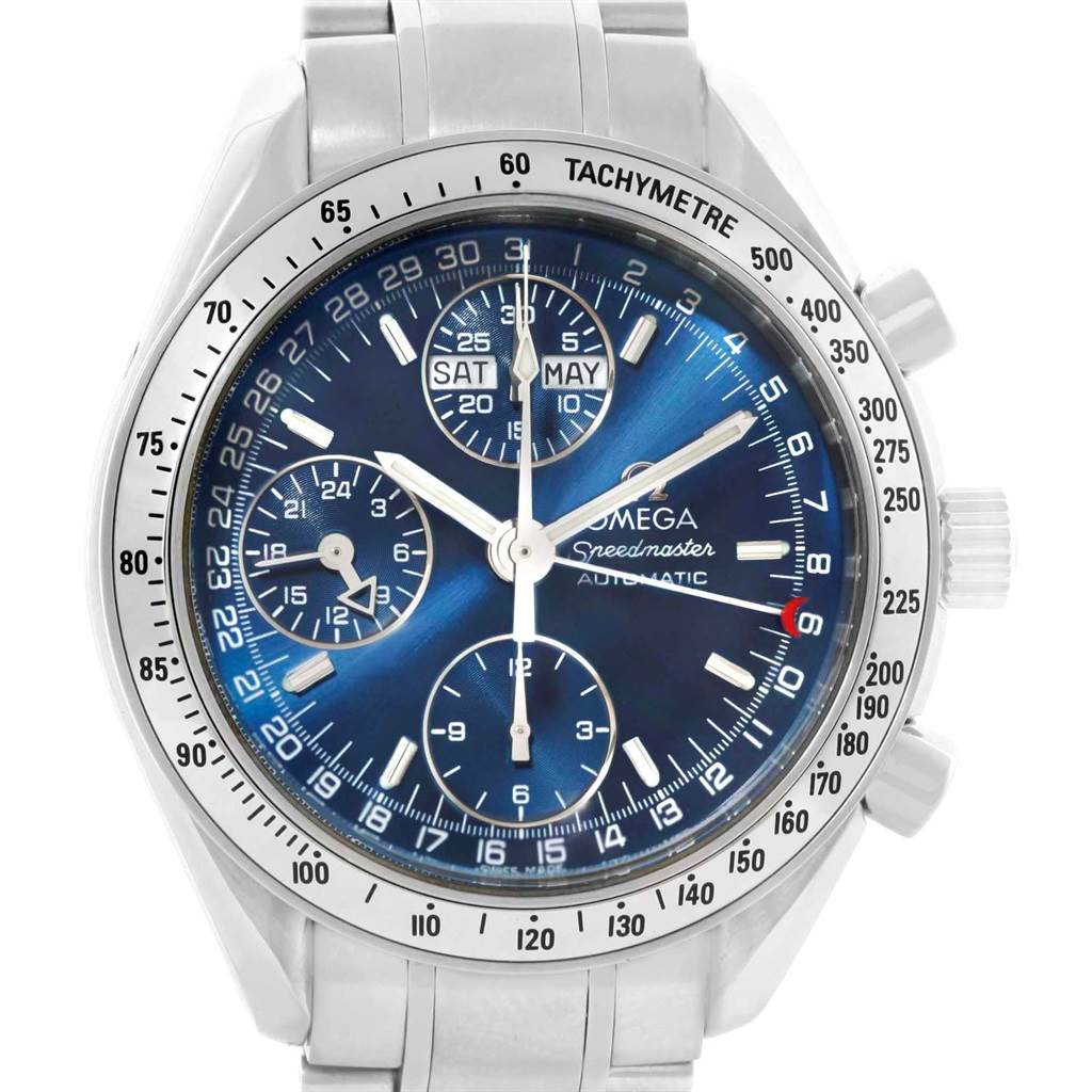 The Omega Speedmaster 3523.80.00 Men
s Stainless Steel Blue Dial 3523.80.00 Men
s Stainless Steel Blue Dial watch shown is captured head-on, displaying its face, dials, hands, and tachymeter.