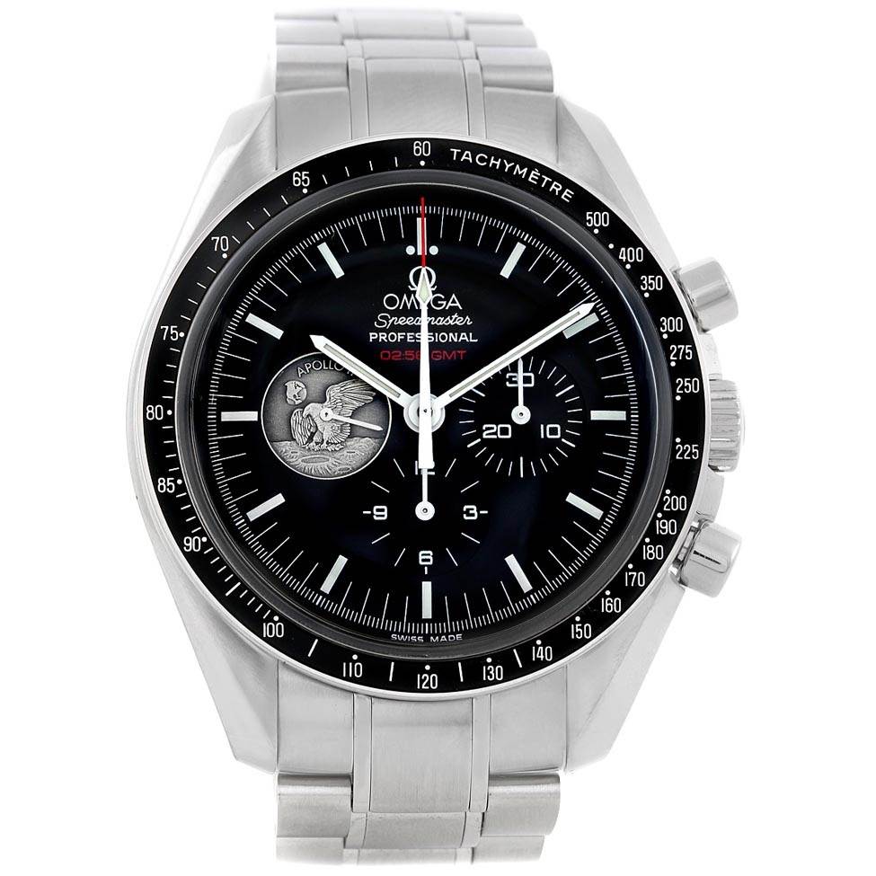 The image shows a front view of an Omega Speedmaster 311.30.42.30.01.002 Men's Stainless Steel Black Dial 311.30.42.30.01.002 Men's Stainless Steel Black Dial watch, highlighting its dial, bezel, and bracelet.