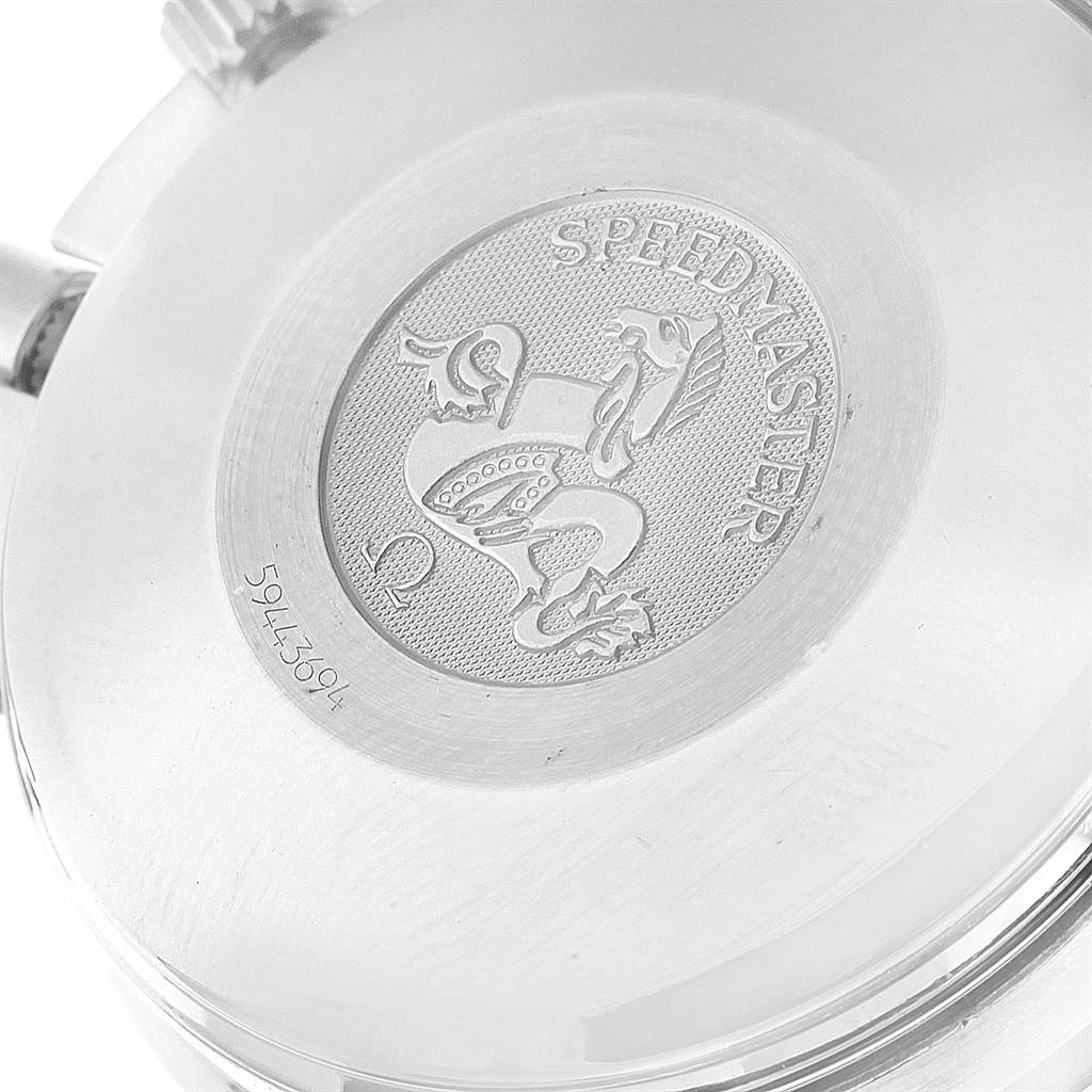 The image shows the back case of an Omega Speedmaster 3513.50.00 Men
s Stainless Steel Black Dial 3513.50.00 Men
s Stainless Steel Black Dial watch, featuring the engraved logo and serial number.