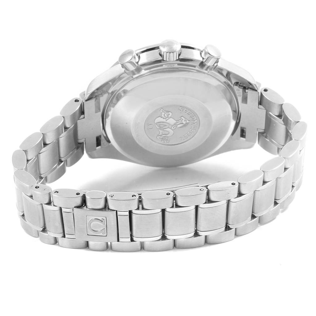 This image shows the back view of an Omega Speedmaster 3513.50.00 Men
s Stainless Steel Black Dial 3513.50.00 Men
s Stainless Steel Black Dial watch, highlighting its case back, bracelet, and clasp.